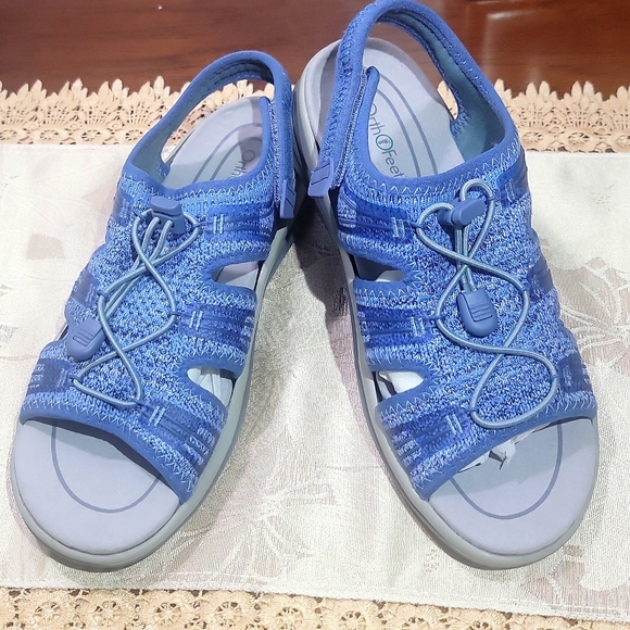 Orthofeet Womens Orthopedic Stretcheble Maui Sandals. Size 8.5 Wide - Picture 7 of 16